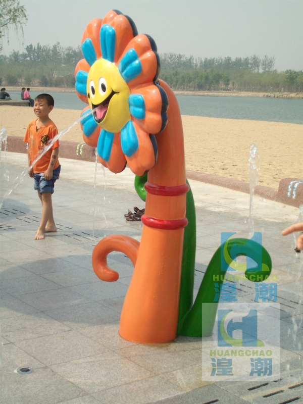 戏水小品
