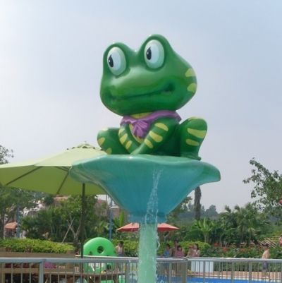 戏水小品