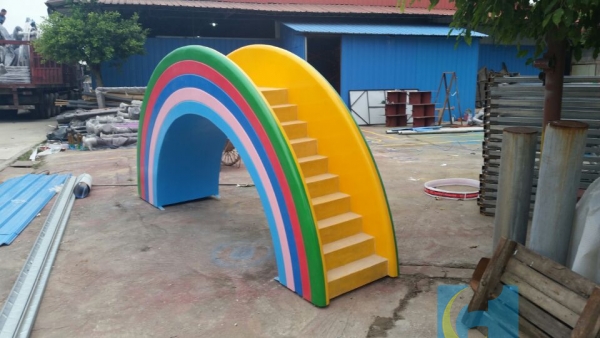 戏水小品